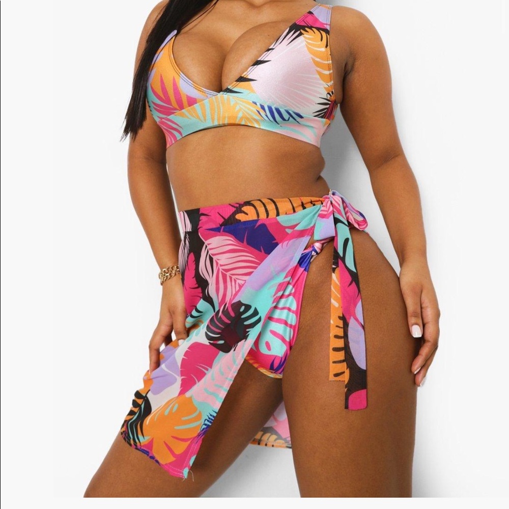 Boohoo Bright Tropical Beach Sorang